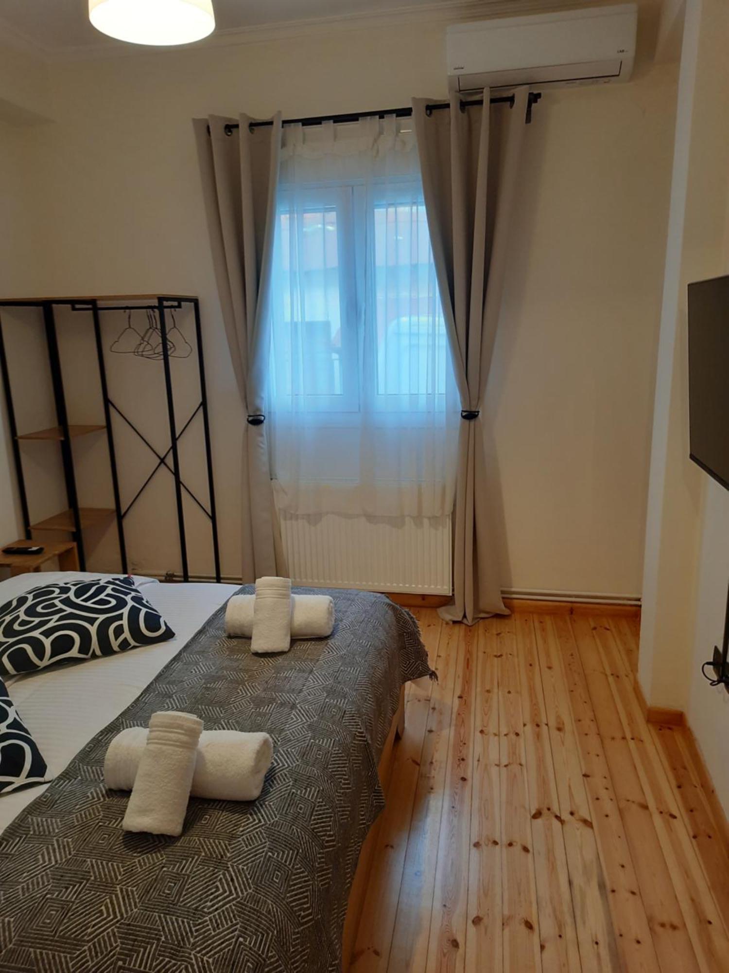 Akis Place Apartment *